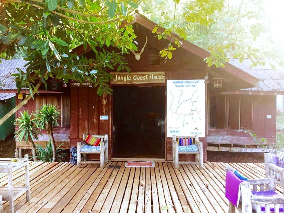 Jungle Guest House Mae Hong Son Exterior photo