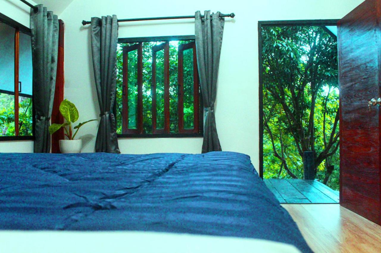 Jungle Guest House Mae Hong Son Exterior photo