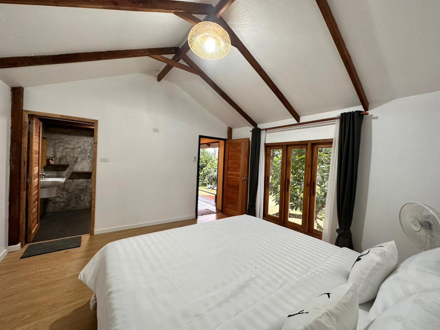 Jungle Guest House Mae Hong Son Exterior photo